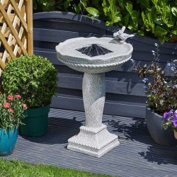 Fontaine solaire Amis à...